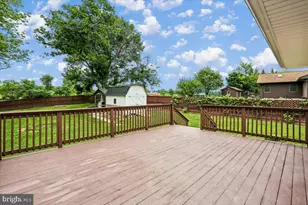 25520 Jonnie Ct, Gaithersburg, MD 20882 - Photo 23