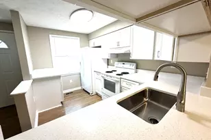19136 Partridge Wood Dr, Germantown, MD 20874 - Photo 13