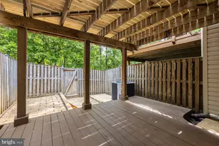 19136 Partridge Wood Dr, Germantown, MD 20874 - Photo 33