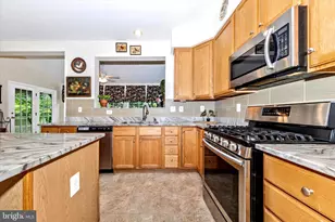 6 Tom Fox Ct, Poolesville, MD 20837 - Photo 13