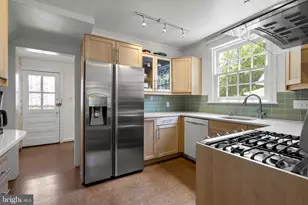 2006 Glen Ross Rd, Silver Spring, MD 20910 - Photo 7