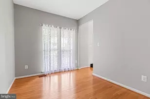 19028 Noble Oak Dr, Germantown, MD 20874 - Photo 5