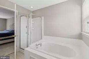 19028 Noble Oak Dr, Germantown, MD 20874 - Photo 19