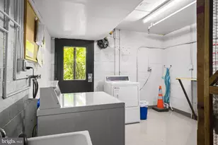 10320 Rockville Pike, North Bethesda, MD 20852 - Photo 27