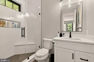 4708 S Chelsea Ln, Bethesda, MD 20814 - Photo 25
