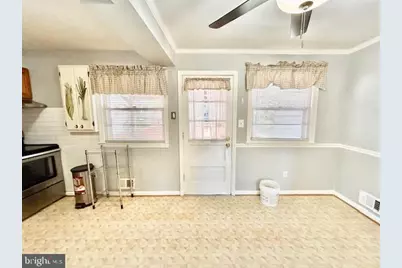 1010 Kennon Court, Rockville, MD 20851 - Photo 9