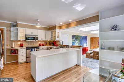 1755 Glastonberry, Potomac, MD 20854 - Photo 23