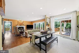 21900 Huntmaster Dr, Gaithersburg, MD 20882 - Photo 19