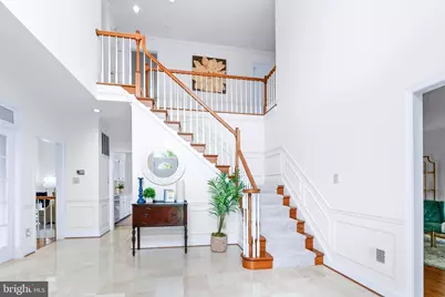 18117 Hayloft Drive, Rockville, MD 20855 - Photo 9