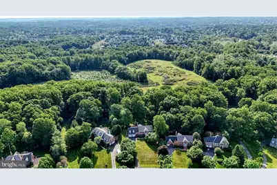18117 Hayloft Drive, Rockville, MD 20855 - Photo 3