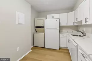 15107 Interlachen Dr, Silver Spring, MD 20906 - Photo 9