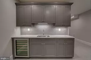 5700 Tanglewood Dr, Bethesda, MD 20817 - Photo 27