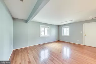 8923 Battery Pl, Bethesda, MD 20814 - Photo 5