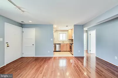8923 Battery Place #24, Bethesda, MD 20814 - Photo 3