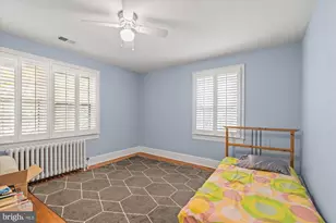 4613 Langdrum Ln, Chevy Chase, MD 20815 - Photo 17