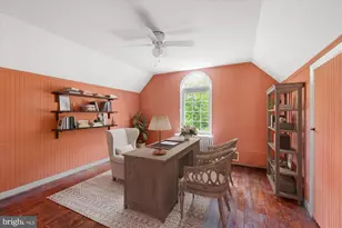 4613 Langdrum Ln, Chevy Chase, MD 20815 - Photo 19