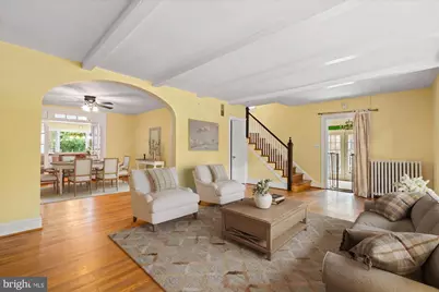 4613 Langdrum Lane, Chevy Chase, MD 20815 - Photo 5