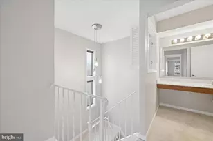 9817 Sailfish Terrace, Montgomery Village, MD 20886 - Photo 27