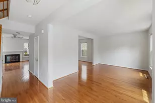 6 Castlebar Ct, Gaithersburg, MD 20886 - Photo 5