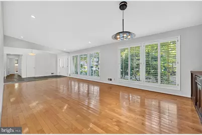 3101 Brooklawn Terrace, Chevy Chase, MD 20815 - Photo 5