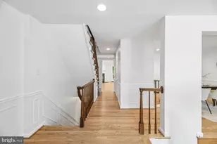 5722 Brewer House Cir, Rockville, MD 20852 - Photo 7