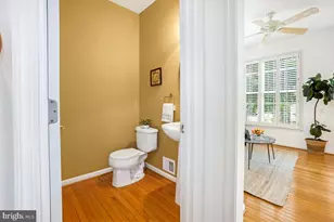 11900 Bristol Manor Ct, North Bethesda, MD 20852 - Photo 9