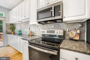 11900 Bristol Manor Ct, North Bethesda, MD 20852 - Photo 15