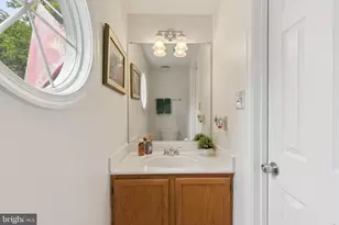 25 Bronco Ct, Germantown, MD 20874 - Photo 15