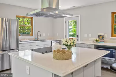 4804 Morgan Drive, Chevy Chase, MD 20815 - Photo 17