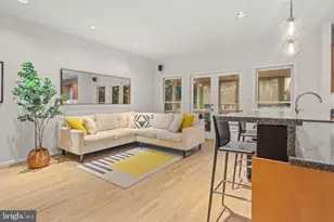 10314 Thornbush Ln, Bethesda, MD 20814 - Photo 23