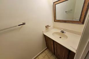 47 Gas Light Ct, Gaithersburg, MD 20879 - Photo 21