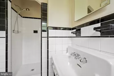 5122 Fairglen Lane, Chevy Chase, MD 20815 - Photo 21