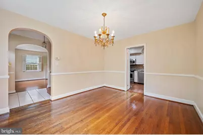5122 Fairglen Lane, Chevy Chase, MD 20815 - Photo 9