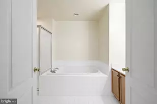 13683 Harvest Glen Way, Germantown, MD 20874 - Photo 23