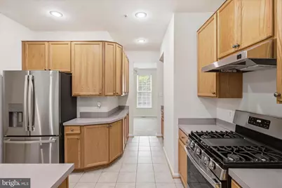 13683 Harvest Glen Way, Germantown, MD 20874 - Photo 9