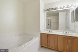 13683 Harvest Glen Way, Germantown, MD 20874 - Photo 25