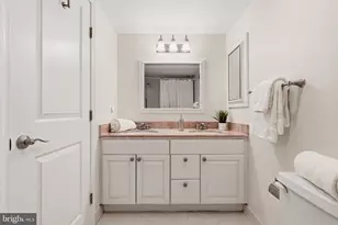 7501 Democracy Blvd, Bethesda, MD 20817 - Photo 15