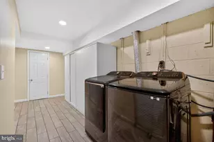 19025 Coltfield Ct, Gaithersburg, MD 20886 - Photo 17