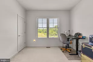 13701 Tribute Pkwy, Clarksburg, MD 20871 - Photo 25