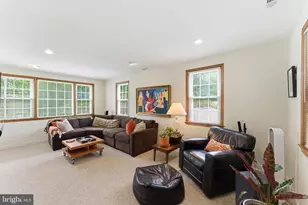 12719 Two Farm Dr, Silver Spring, MD 20904 - Photo 19