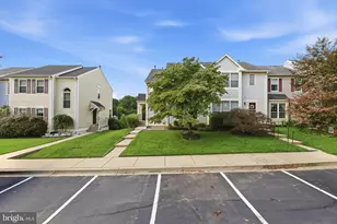 9583 White Pillar Terrace, Gaithersburg, MD 20882 - Photo 3