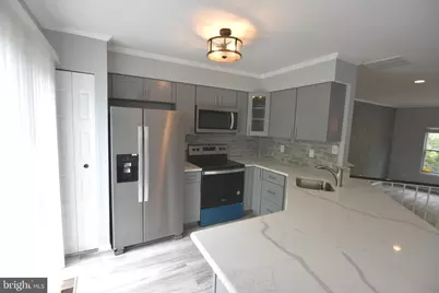 20116 Timber Oak Lane #203, Germantown, MD 20874 - Photo 3
