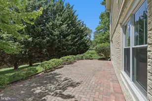 22401 Brook Point Way, Clarksburg, MD 20871 - Photo 57