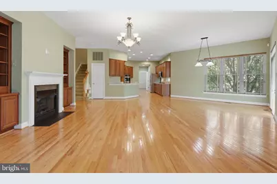 22401 Brook Point Way, Clarksburg, MD 20871 - Photo 17