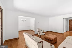9 Duvall Ln, Gaithersburg, MD 20877 - Photo 25