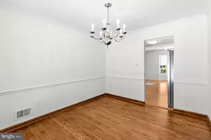 9 Duvall Ln, Gaithersburg, MD 20877 - Photo 17