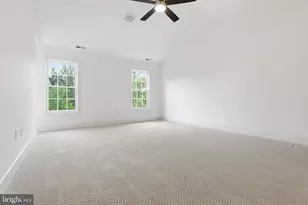 9986 Foxborough Cir, Rockville, MD 20850 - Photo 27