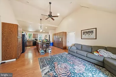 20800 Whites Ferry Road, Poolesville, MD 20837 - Photo 37
