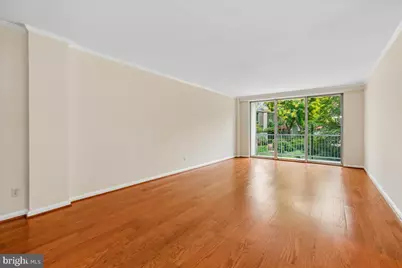 4977 Battery Lane #1-204, Bethesda, MD 20814 - Photo 5