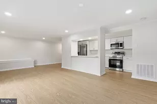 19633 Gunners Branch Rd, Germantown, MD 20876 - Photo 9